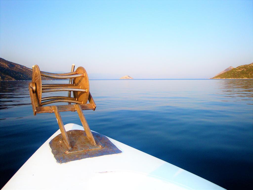 Waterfront Mediterranean Villa Skroponeria Luaran gambar