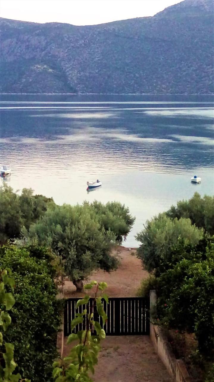 Waterfront Mediterranean Villa Skroponeria Luaran gambar