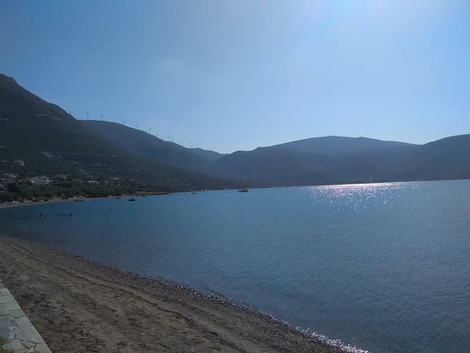 Waterfront Mediterranean Villa Skroponeria Luaran gambar